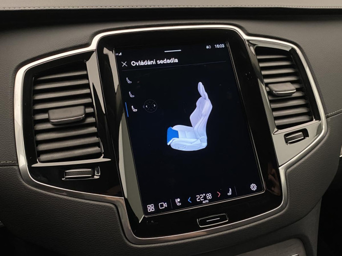 Volvo XC90 B5 AWD AUT BRIGHT PLUS 7míst 2.0 Plus