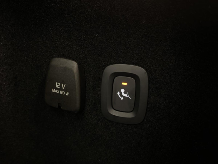 Volvo V60 CC B4 AWD ADVANCED REZERVACE 2.0 CC CC