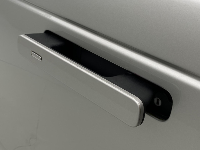 Land Rover Range Rover Velar D275 R-DYNAMIC AWD REZERVACE 3.0 d Dynamic