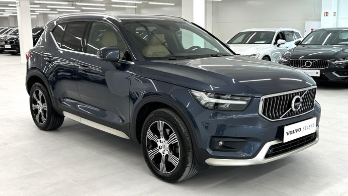 Volvo XC40 D4 AWD INSCRIPTION REZERVACE 2.0 d
