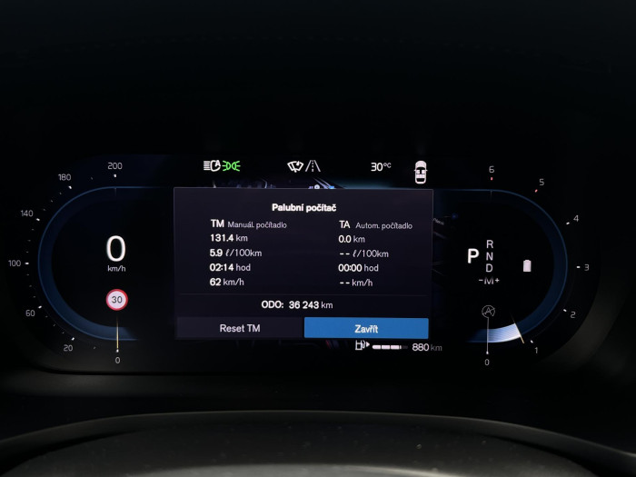 Volvo V60 B4 PLUS DARK AUT 1.maj.