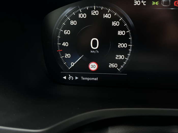 Volvo V60 D3 NAVIGACE 1.maj. 2.0 d