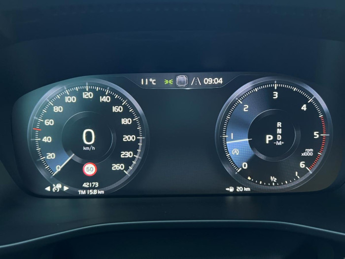 Volvo XC40 D3 AWD MOMENTUM Aut 1.maj. 2.0 d Momentum