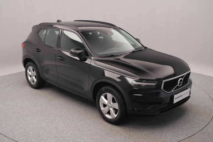 Volvo XC40 T2 MOMENTUM AUT CZ 1.maj. 1.5 Momentum