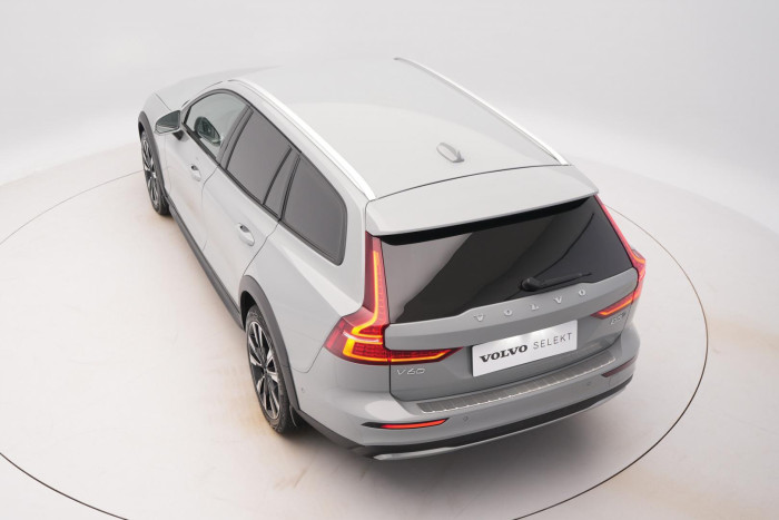 Volvo V60 CC B5 AWD PLUS BRIGHT 1.maj.