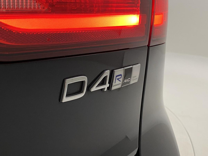 Volvo V90 D4 AWD R-DESIGN AUT POLESTAR 2.0 d