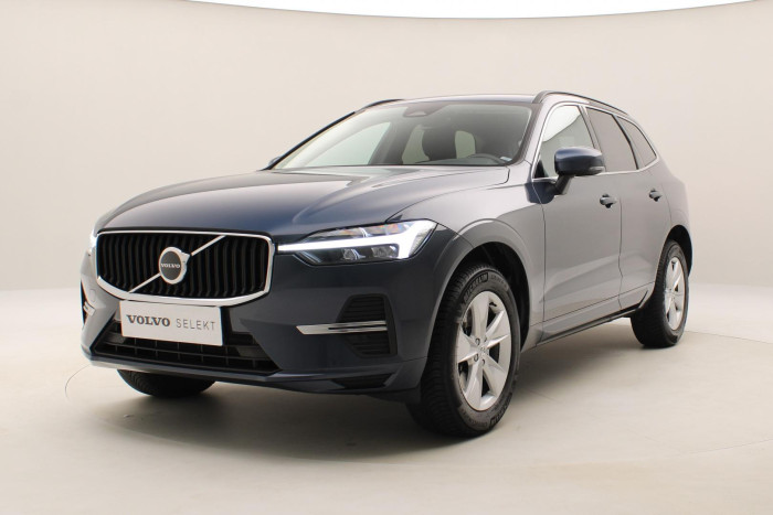 Volvo XC60 B4 AWD CORE AUT REZERVACE