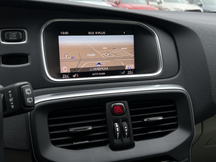 Volvo V40 D2 MOMENTUM 1.maj. 2.0 d Momentum