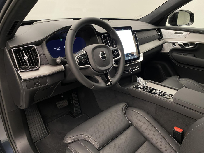 Volvo XC90 B5 AWD BLACK EDITION ULTRA 7 2.0 Edition