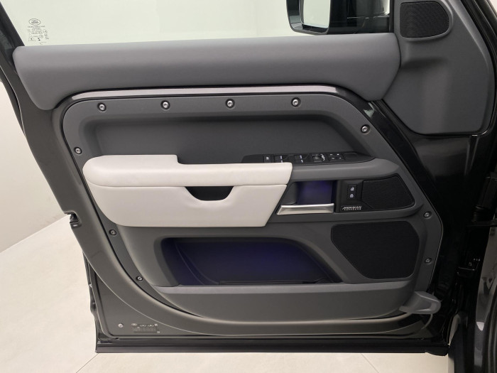 Land Rover Defender 110 D350 X-Dynamic HSE 3.0 d Dynamic