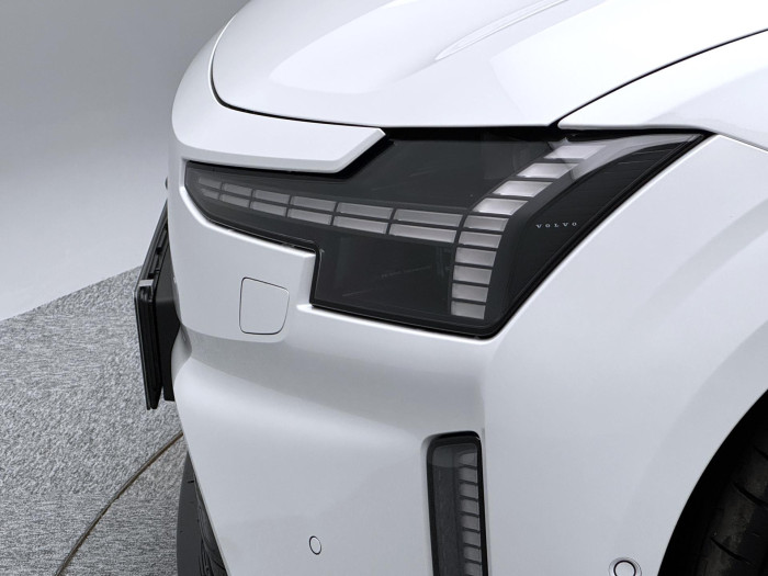 Volvo ES90 PURE ELECTRIC ULTRA