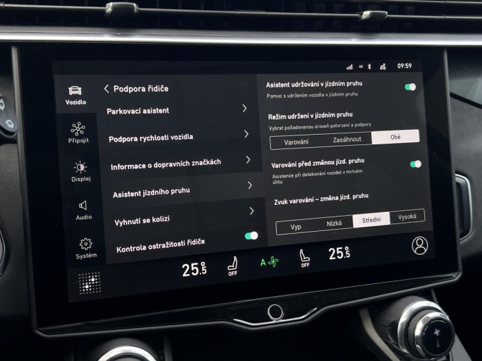 Lynk & Co 01 PHEV DCT Aut 1.maj.