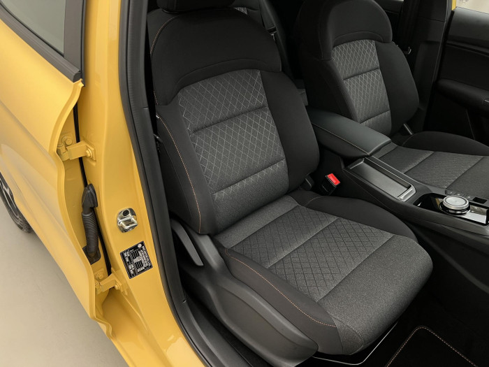 MG MG3 1.5 EMOTION Hybrid+ AUT CZ