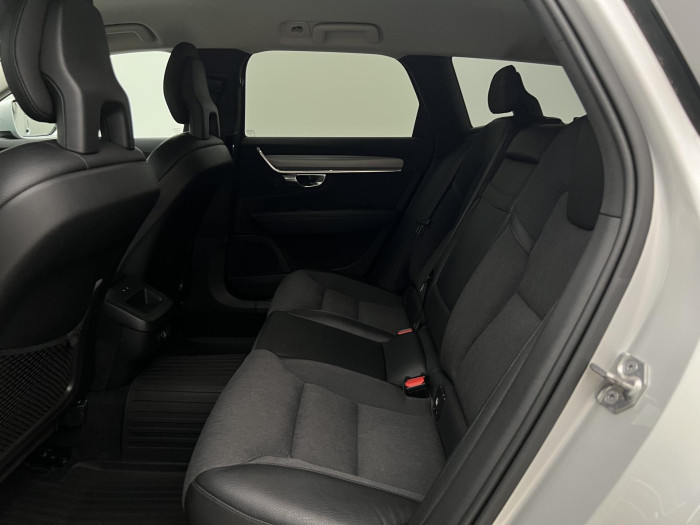 Volvo V90 CC T5 AWD MOMENTUM AUT 2.0 CC CC Momentum