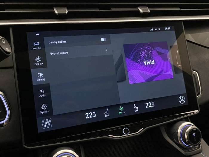 Lynk & Co 01 PHEV DCT AUT 1.maj