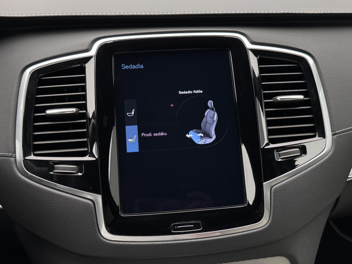 Volvo XC90 B5 AWD R-DESIGN AUT CZ