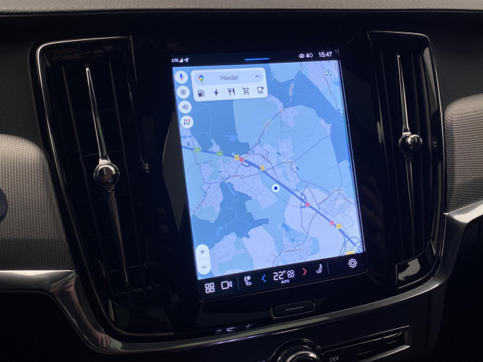 Volvo V90 T8 AWD RECHARGE REZERVACE