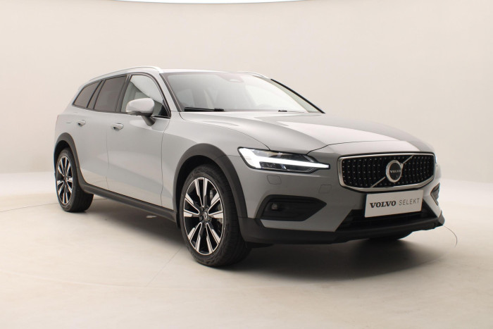 Volvo V60 CC B5 AWD PLUS AUT 1.maj
