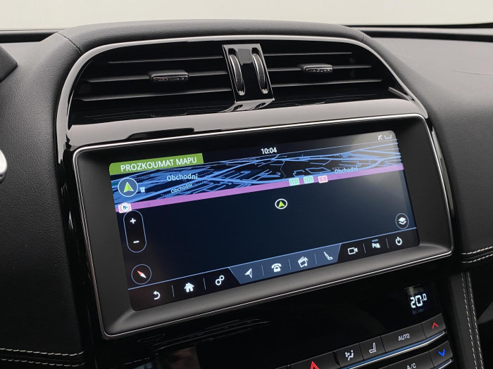 Jaguar F-Pace 25d R-SPORT AWD AUT CZ 2.0 d Sport