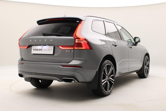 Volvo XC60 B4 AWD R-DESIGN AUT