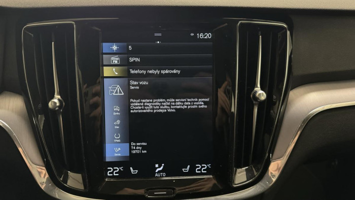 Volvo V60 D3 MOMENTUM REZERVACE 2.0 d Momentum