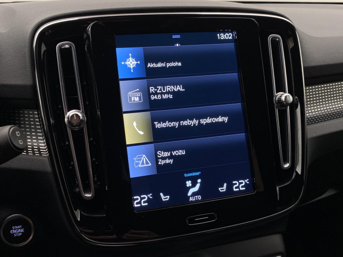 Volvo XC40 B4 AWD R-DESIGN AUT CZ