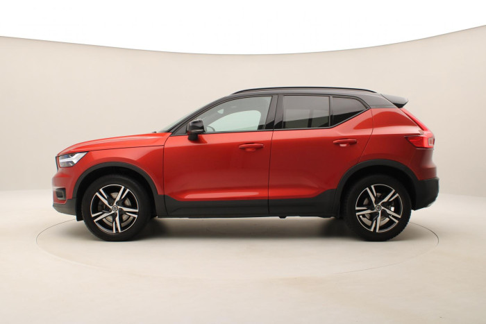 Volvo XC40 T4 R-DESIGN AUT 1.maj