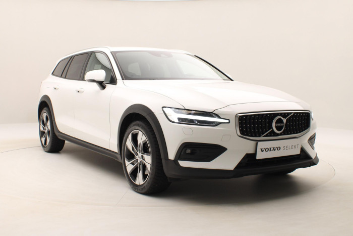 Volvo V60 CC B4 AWD MOMENTUM AUT 1.maj. 2.0 CC CC Momentum