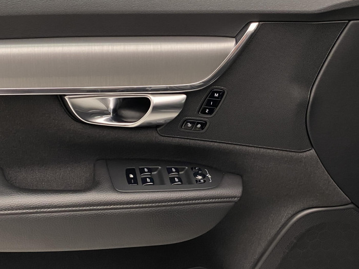 Volvo V90 D3 MOMENTUM AUT 2.0 d Momentum