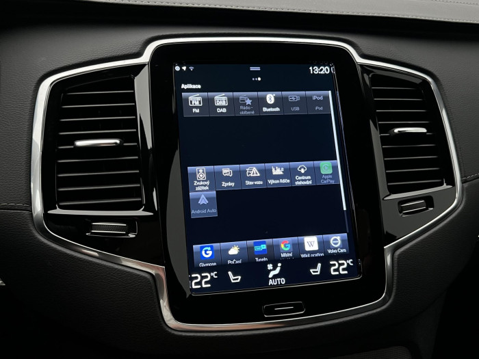 Volvo XC90 B5 AWD R-DESGIN 7MÍSTNÁ AUT CZ