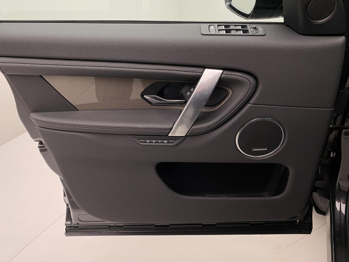 Land Rover Discovery Sport D200 DYNAMIC SE AWD AUT 2.0 d Dynamic SE