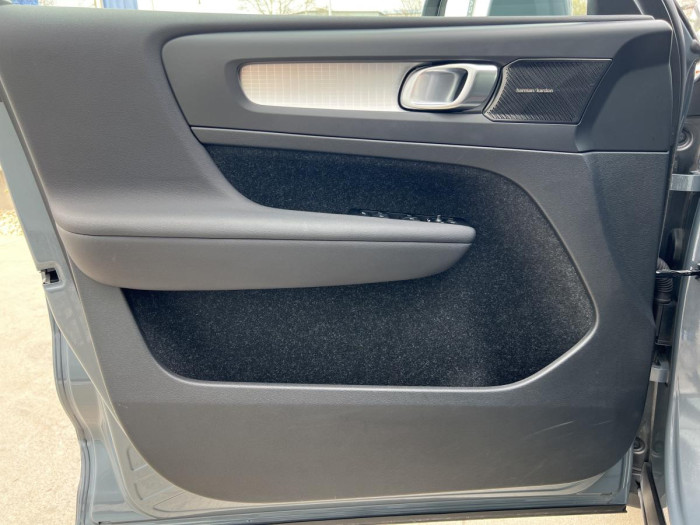 Volvo XC40 B4 AWD MOMENTUM Aut 1.maj. 2.0 Momentum