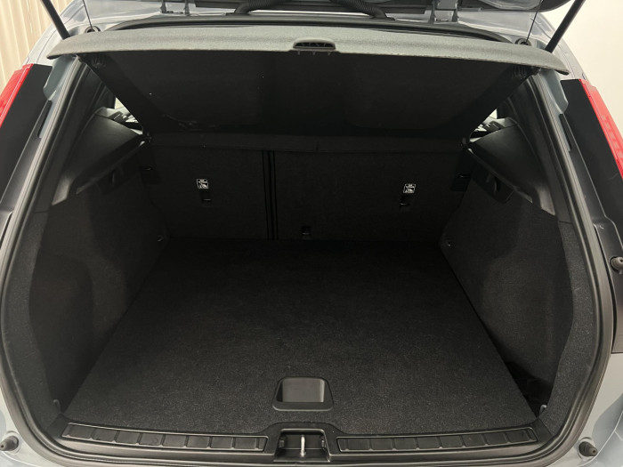 Volvo XC40 T3 TEMPOMAT AUT 1.maj.