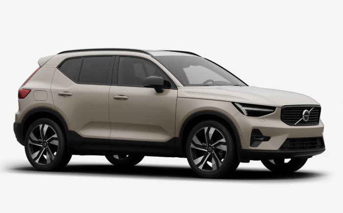 Volvo XC40 B3 AUT DARK ULTRA