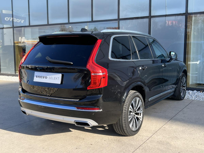Volvo XC90 B5 AWD INSCRIPTION 7MÍSTNÁ Aut