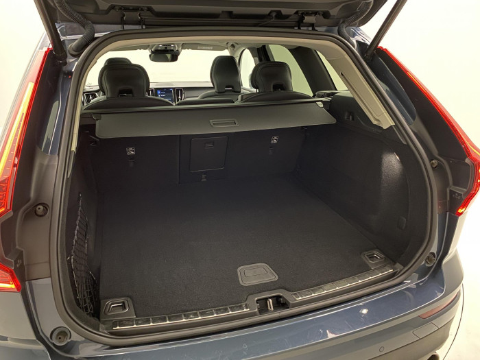 Volvo XC60 T4 MOMENTUM AUT 1.maj 2.0 Momentum
