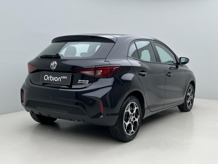 MG MG3 1.5 EMOTION Hybrid+ AUT CZ