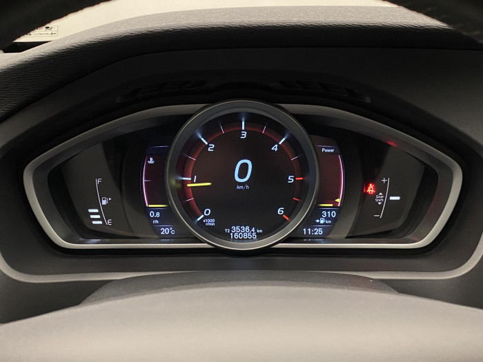 Volvo V40 D3 MOMENTUM 2.0 d Momentum