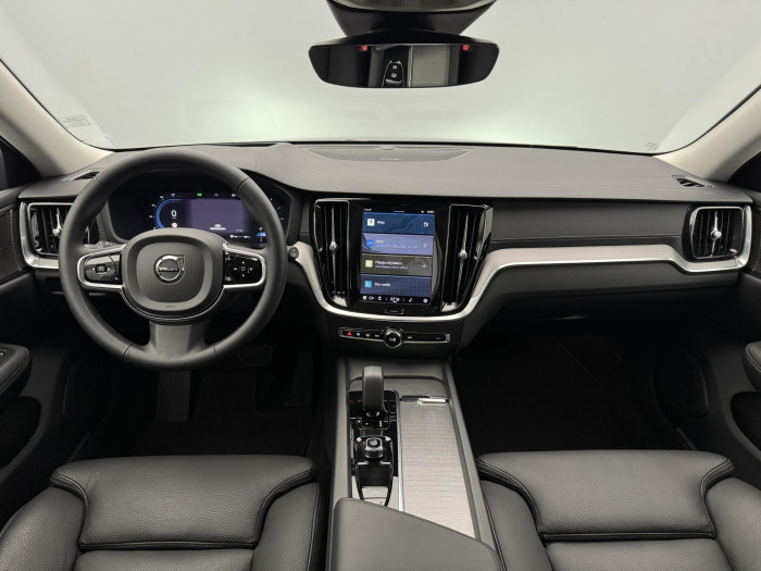 Volvo V60 B4 ULTIMATE DARK AUT