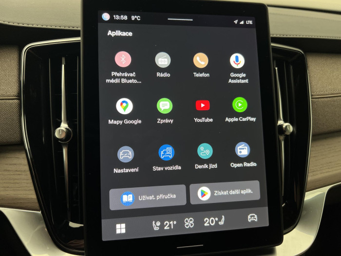 Volvo XC90 T8 AWD RECHARGE ULTRA DARK CZ