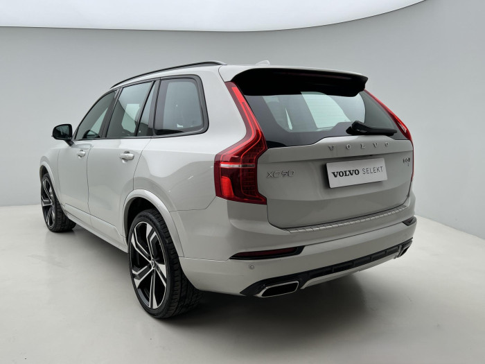 Volvo XC90 B5 AWD R-DESIGN 7MÍSTNÁ AUT CZ