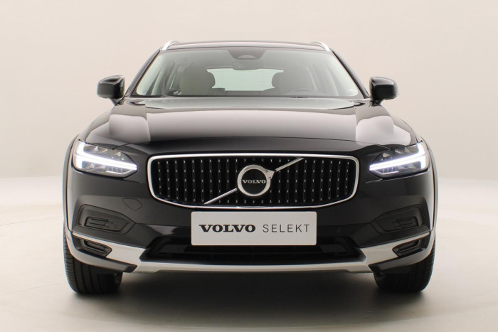 Volvo V90 CC B4 AWD PLUS AUT 1.maj