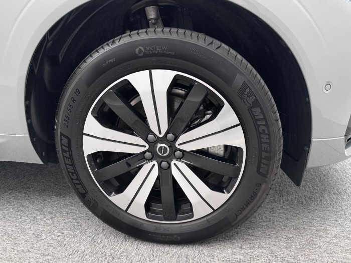 Volvo XC60 T6 AWD RECHARGE PLUS DARK AUT