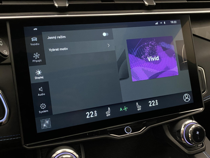 Lynk & Co 01 PHEV DCT AUT 1.maj