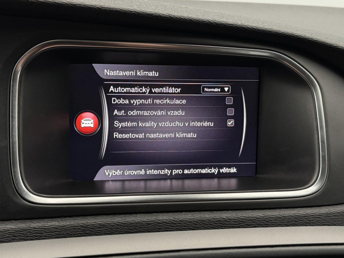 Volvo V40 D2 BLACK EDITION 2.0 d Edition