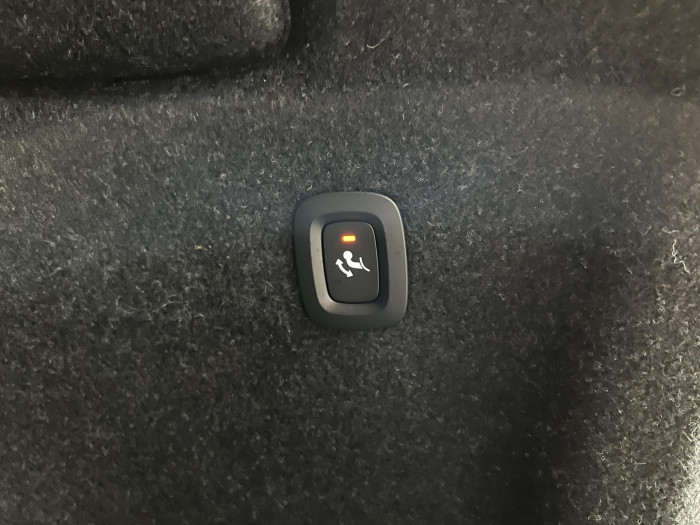 Volvo XC40 T3 MOMENTUM 1.maj. 1.5 Momentum