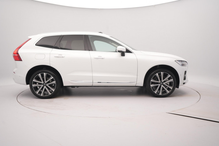 Volvo XC60 T8 AWD RECHARGE BRIGHT PLUS