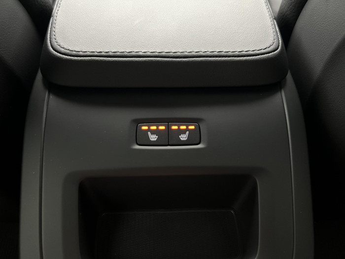 Volvo V90 CC B4 AWD PLUS BRIGHT AUT