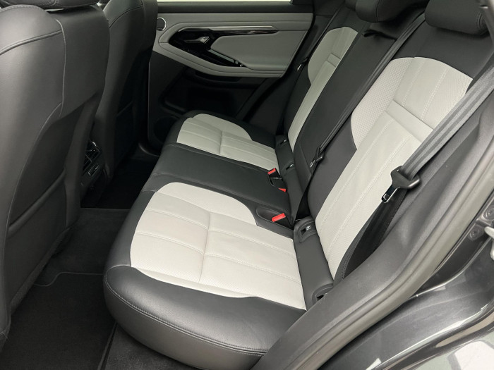 Land Rover Range Rover Evoque P300 HST AWD AUT CZ