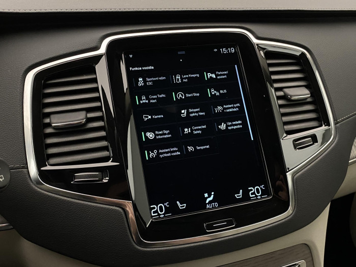 Volvo XC90 B5 AWD INSCRIPTION CZ AUT 7m